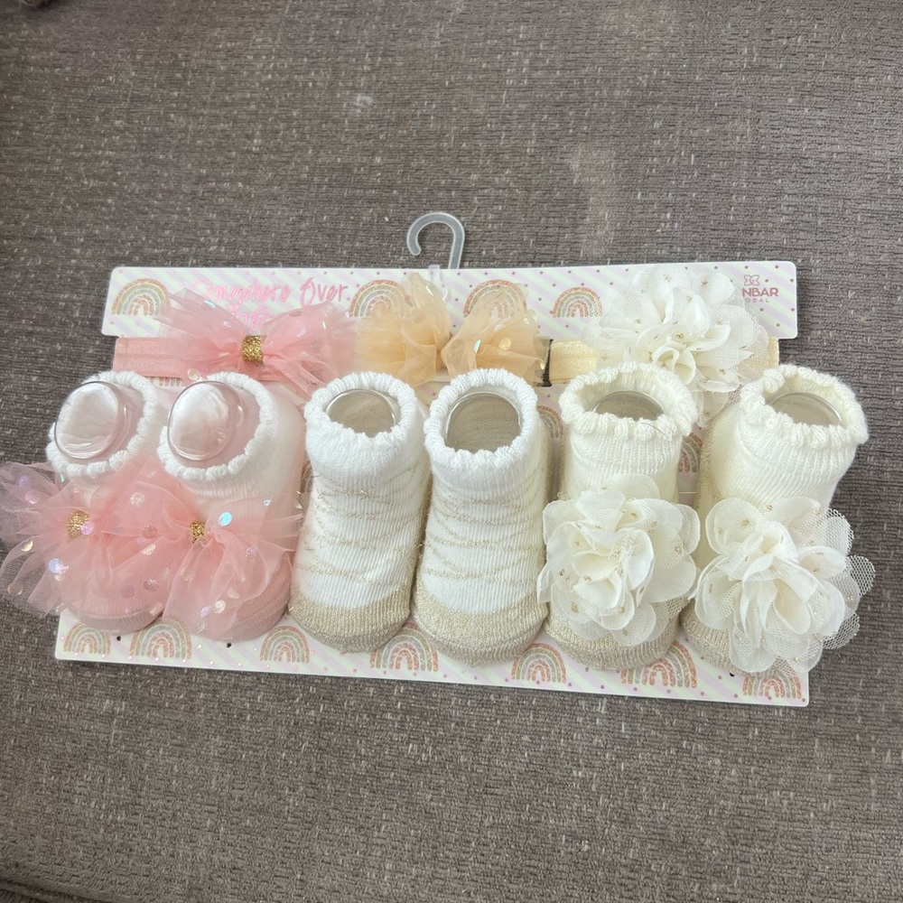 5 for $25 Baby socks and Headbands